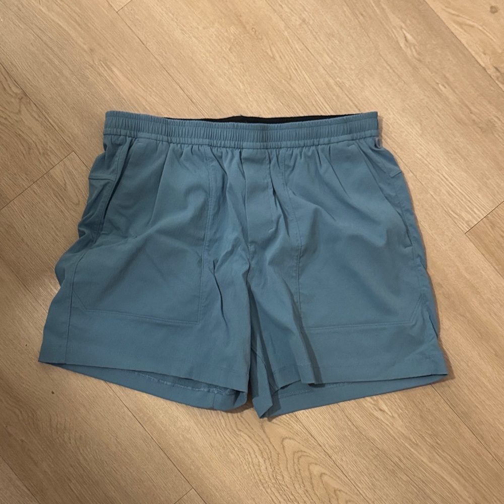 Men’s Lulu Lemon Bowline Shorts